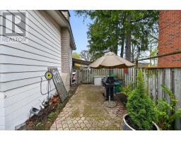 582 Woodview Road, Burlington, ON L7N3A1 Photo 39