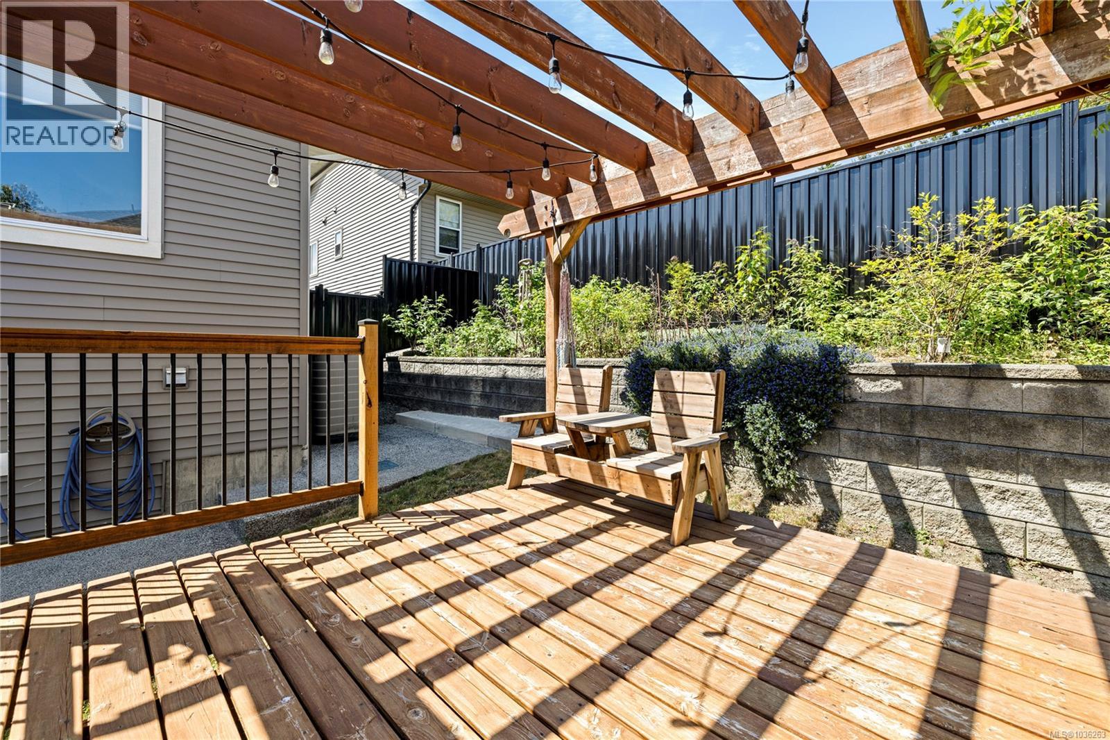1743 Flagstone Rd - 39
