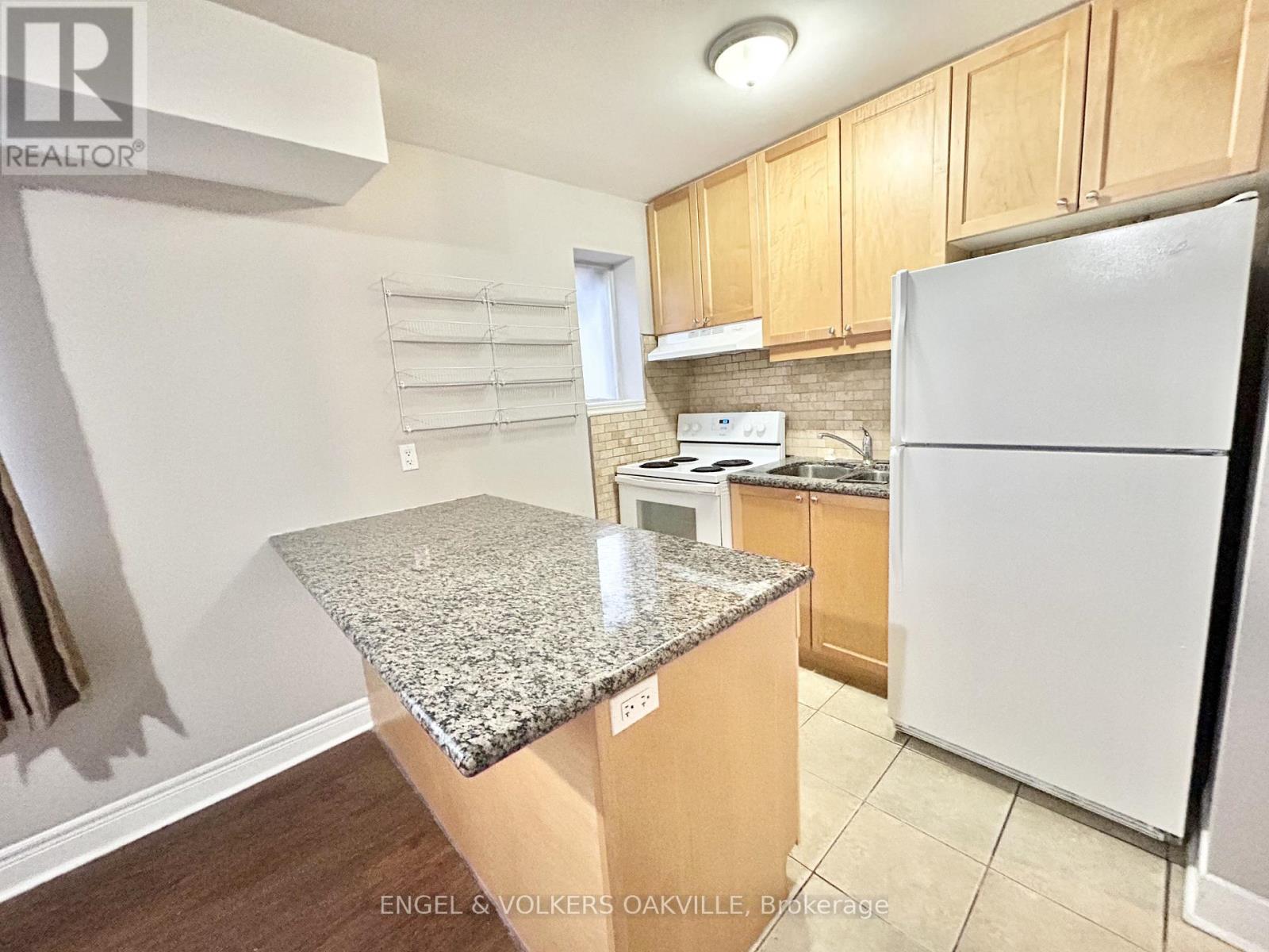 Listing photo of 108 - 9 THIRTY THIRD STREET