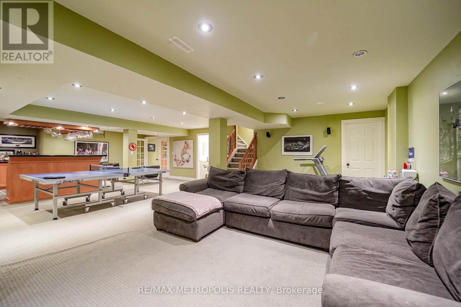 4392 GRASSLAND CRESCENT - 33