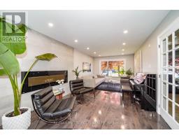 4392 Grassland Crescent, Mississauga, ON L5V1E2 Photo 11