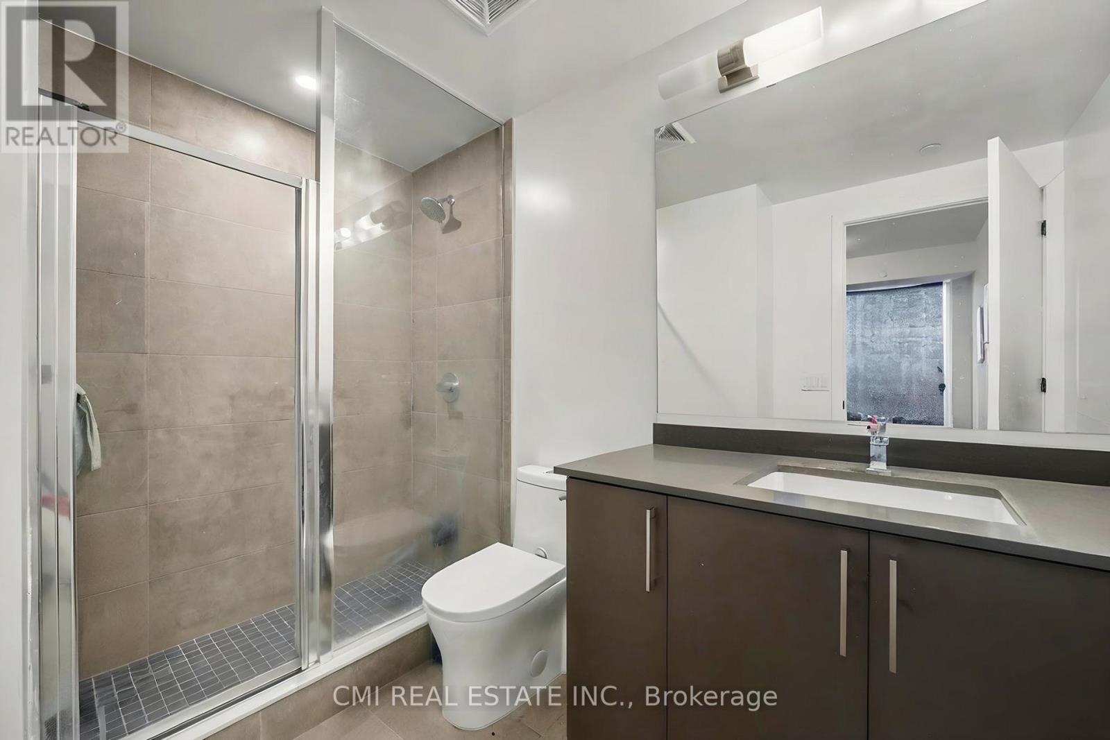 #242 2450 OLD BRONTE ROAD - 32