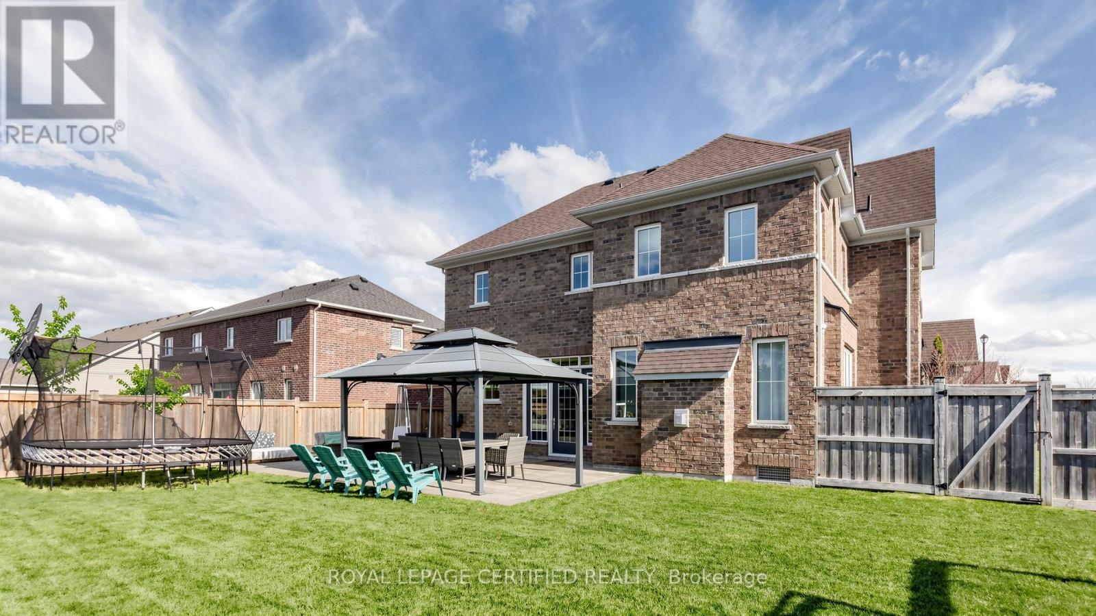 1 BENSON AVENUE - 26