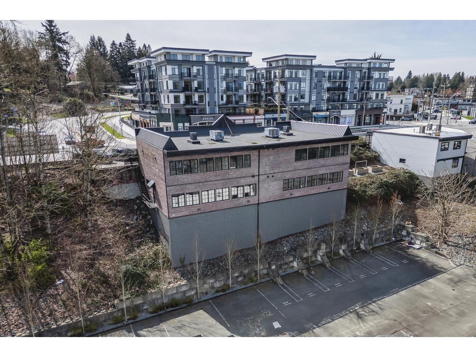 Retail for Sale in Abbotsford – 33827 SOUTH FRASER WAY, Abbotsford – MLS# C8078618 - Image 4