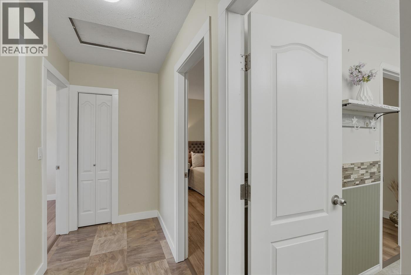 6105 Dallas Drive - 21