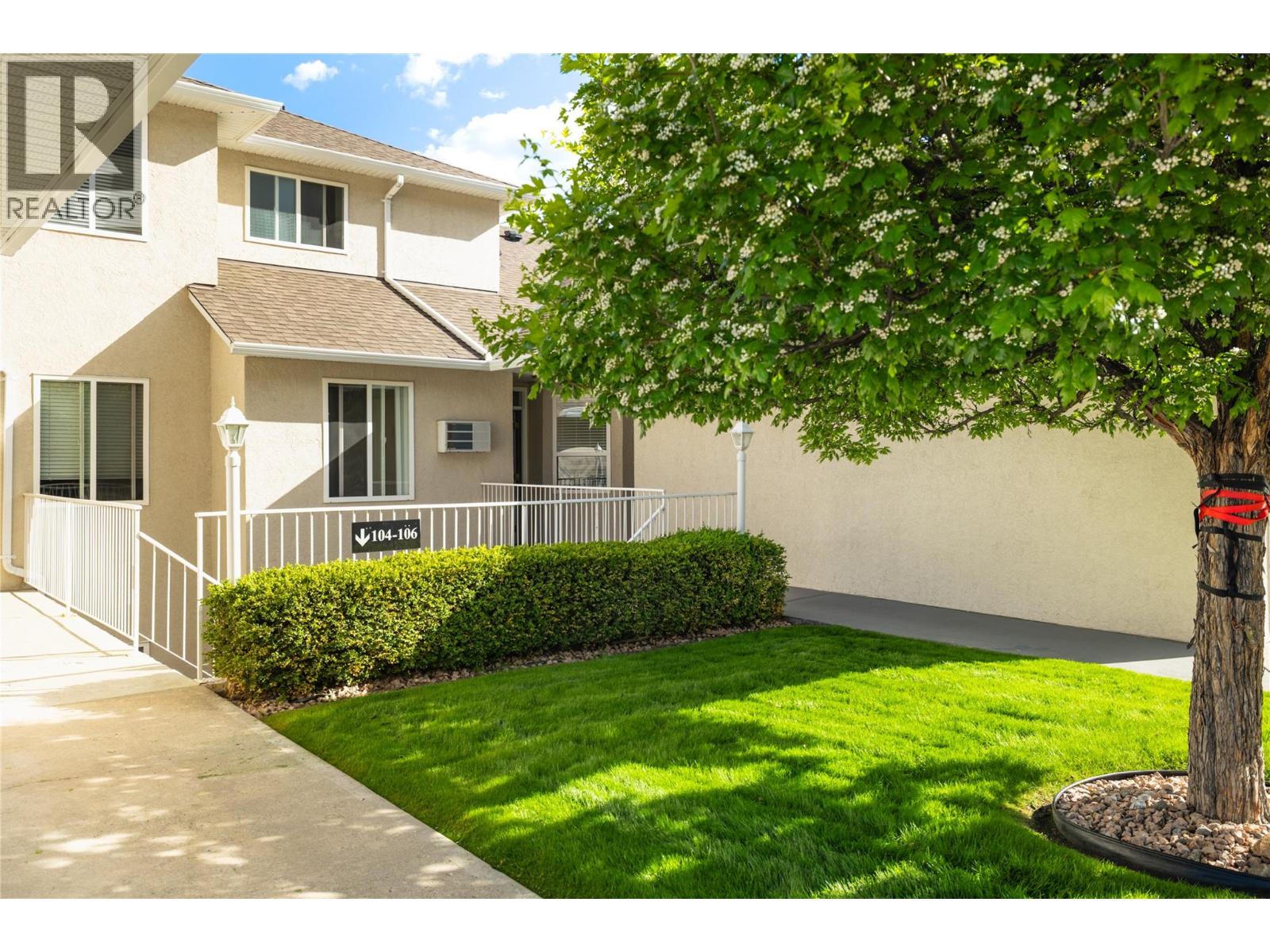 #105 2377 Shannon Woods Drive - 23