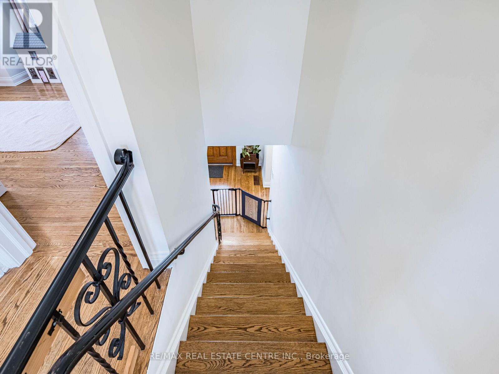 2212 MISSISSAUGA ROAD - Image 35