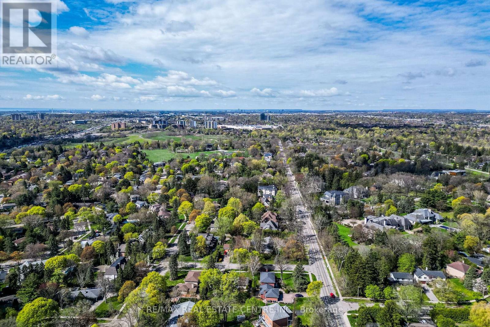 2212 MISSISSAUGA ROAD - 18