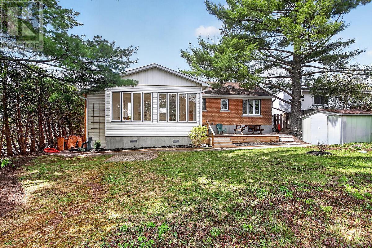13 CROWNHILL STREET - 35
