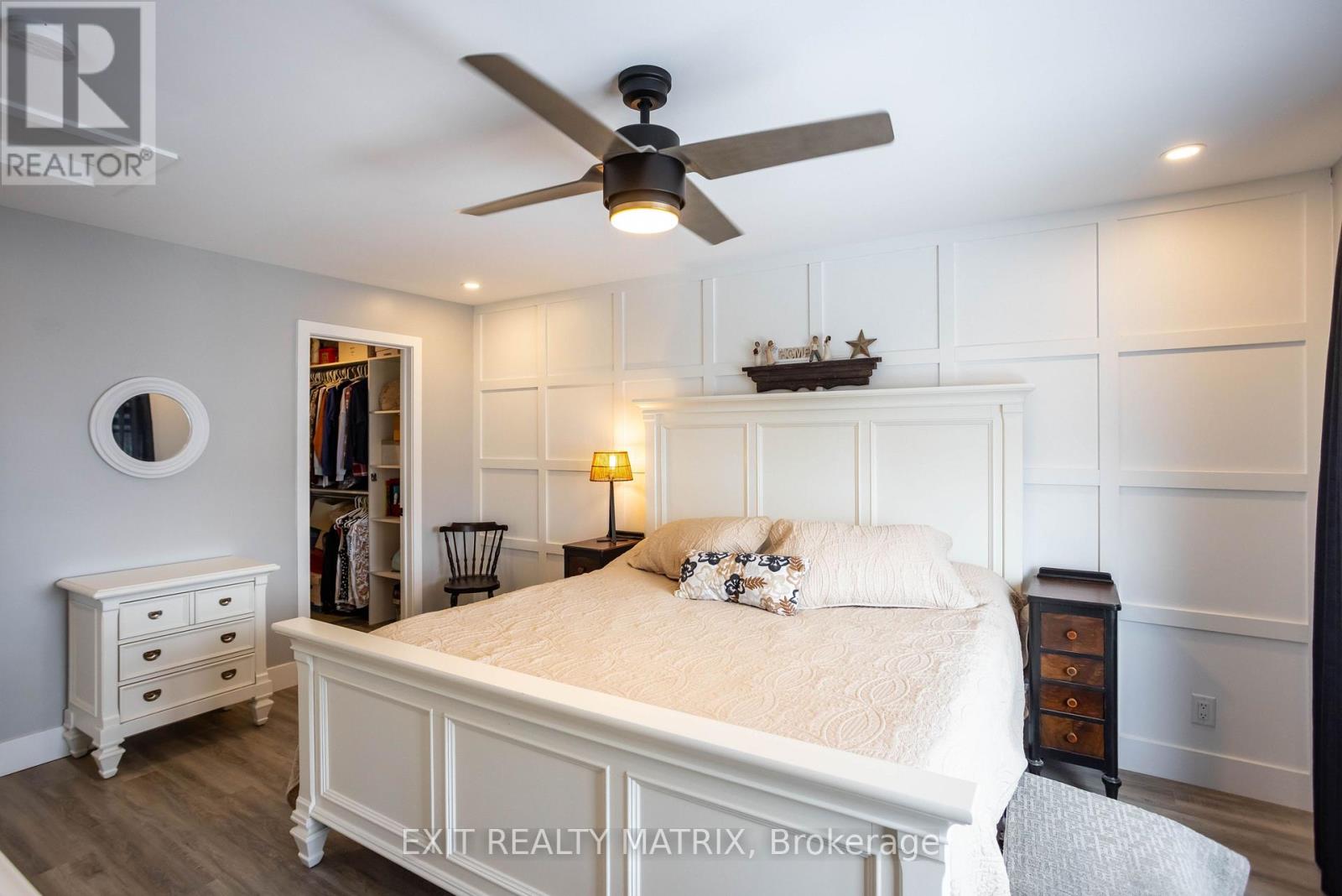 686 ST ISIDORE ROAD - 32