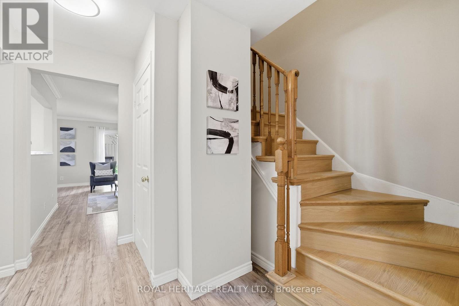 24 SUMMERLEA COURT - 12