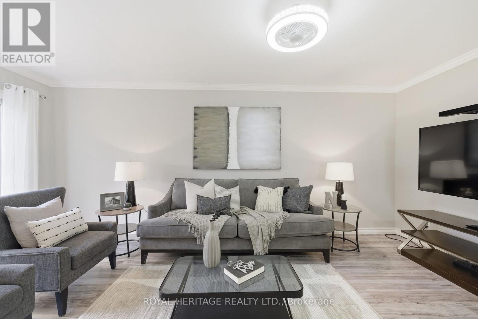 24 SUMMERLEA COURT - 4