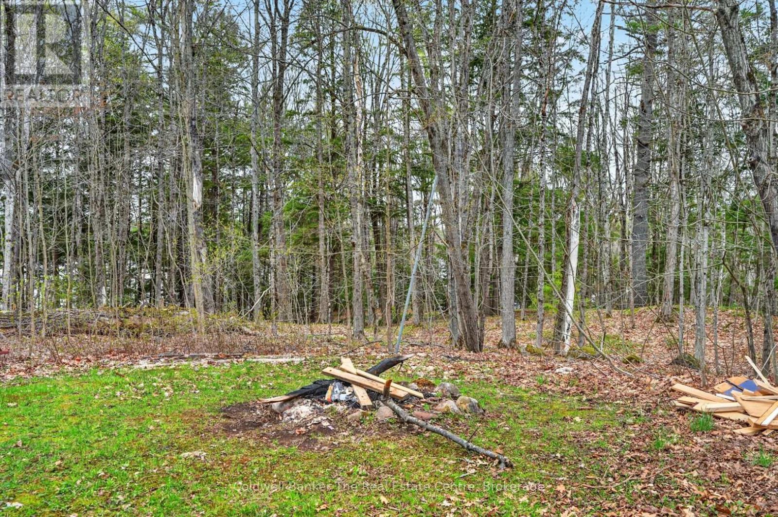 1657 HOUSEYS RAPIDS ROAD - 28