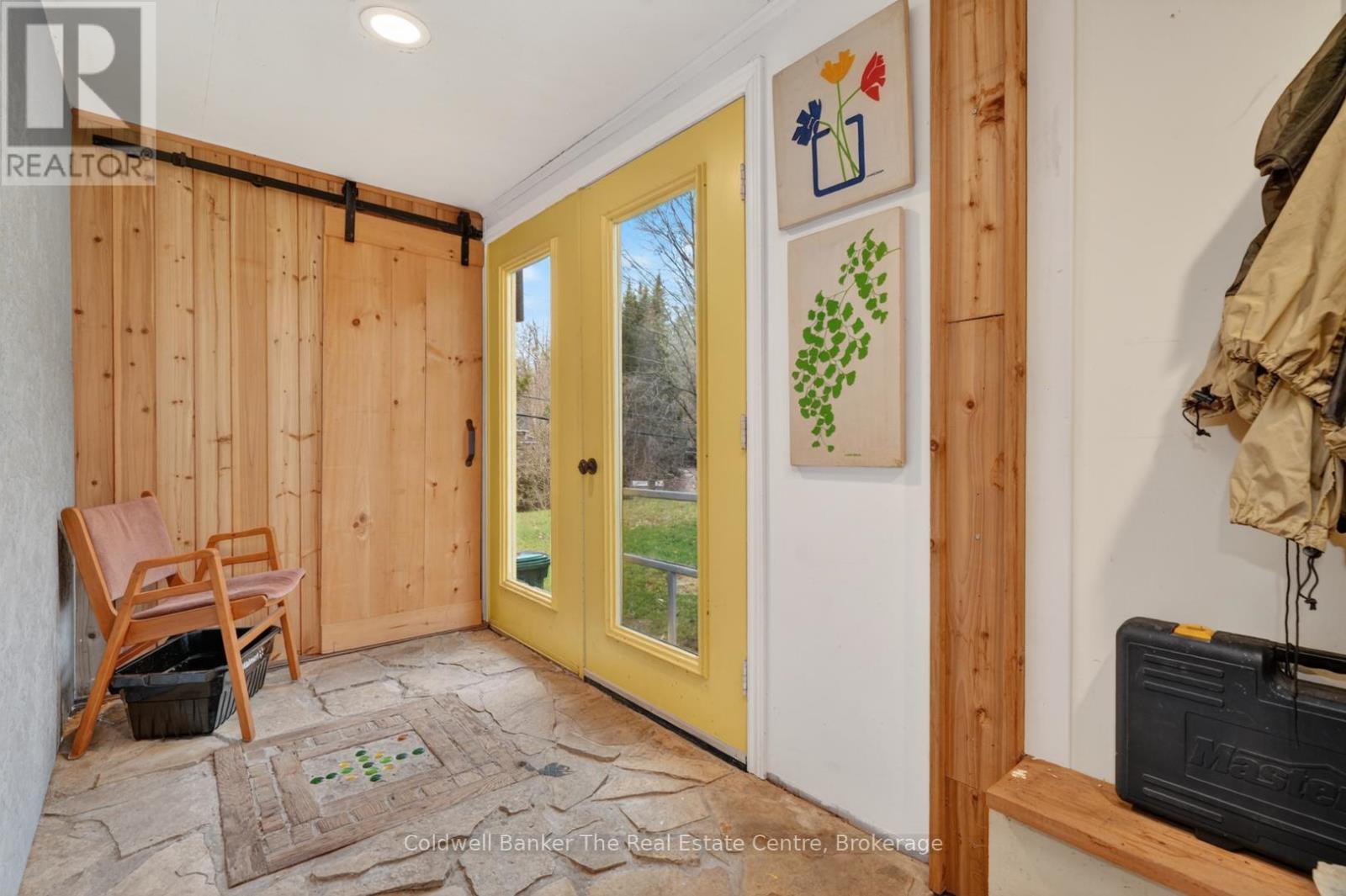 1657 HOUSEYS RAPIDS ROAD - 4