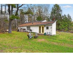 1657 Houseys Rapids Road, Gravenhurst, ON P1P1R3 Photo 26