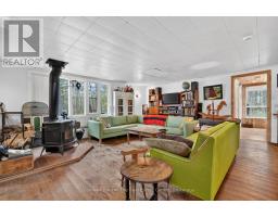 1657 Houseys Rapids Road, Gravenhurst, ON P1P1R3 Photo 6
