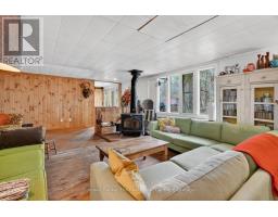 1657 Houseys Rapids Road, Gravenhurst, ON P1P1R3 Photo 8