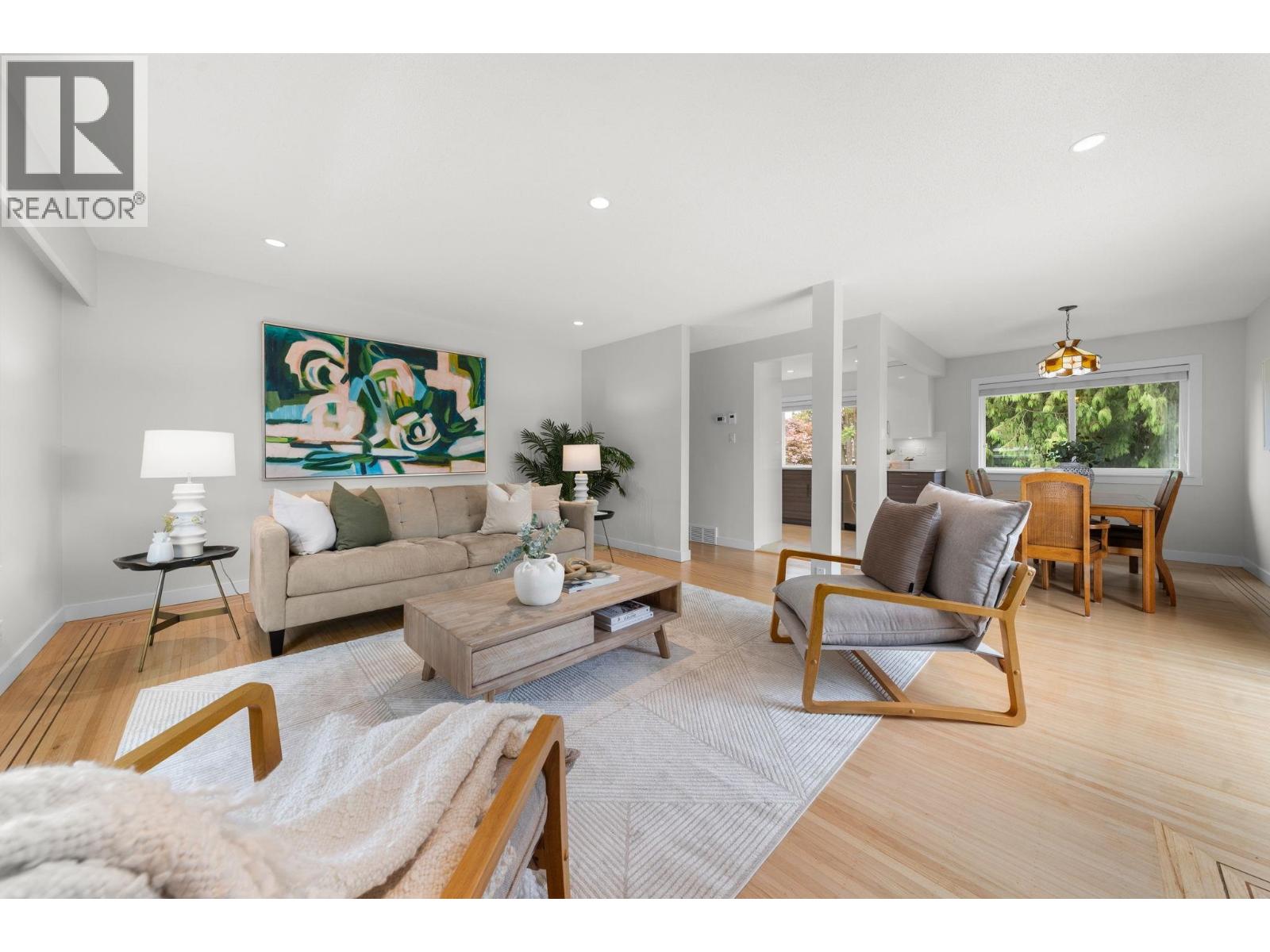 4 Bed, 2 Bath House for Sale in Burnaby – 6235 ASHWORTH AVENUE, Burnaby – MLS# R3121366 - Image 10