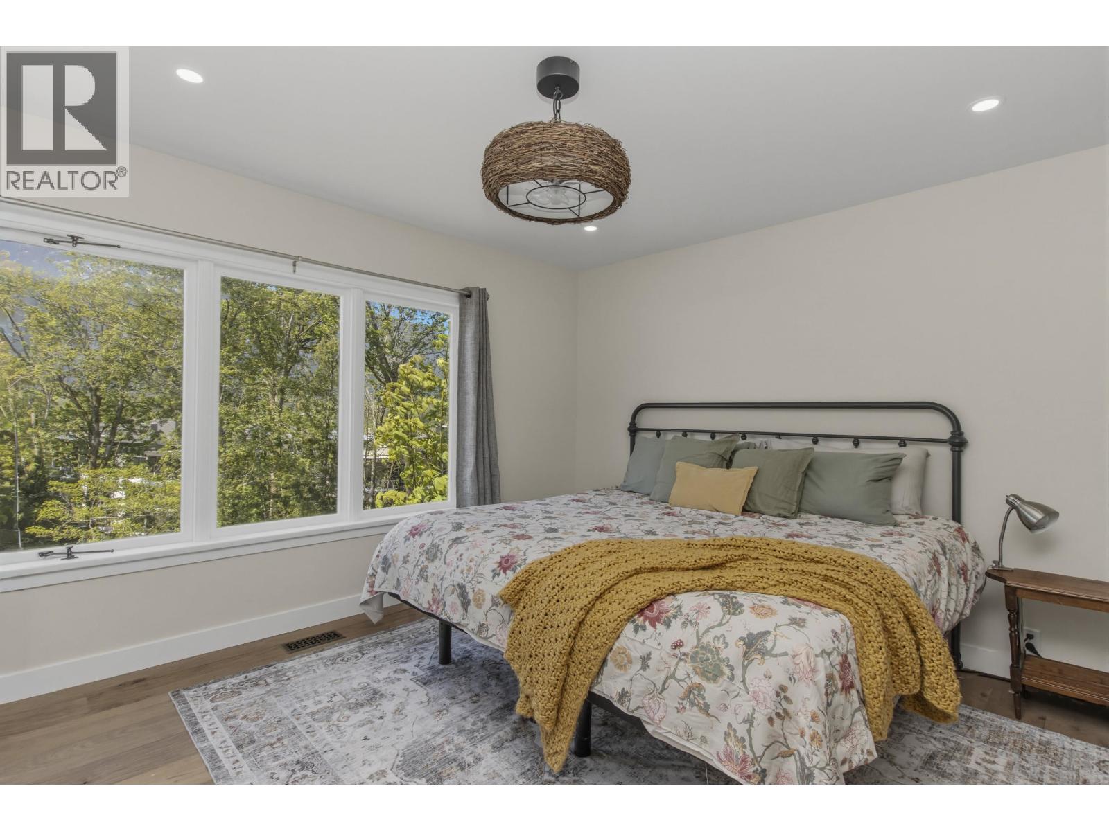 38139 CLARKE DRIVE, Squamish