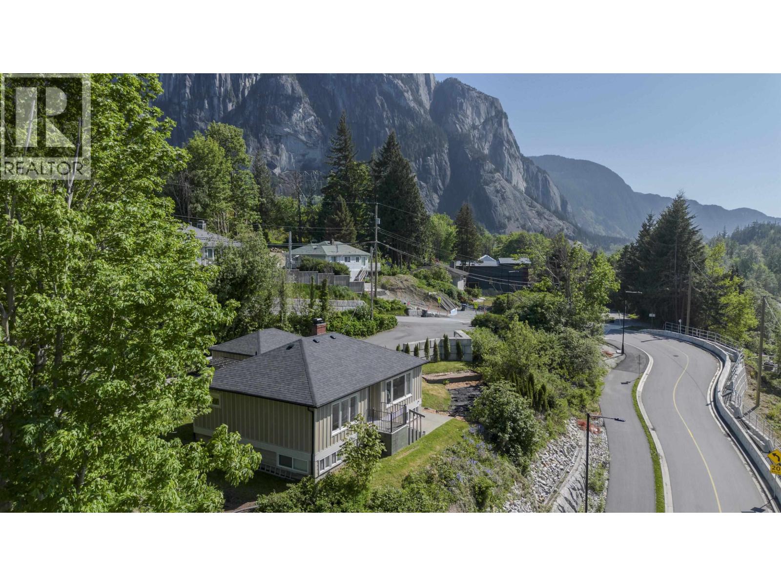 38139 CLARKE DRIVE, Squamish