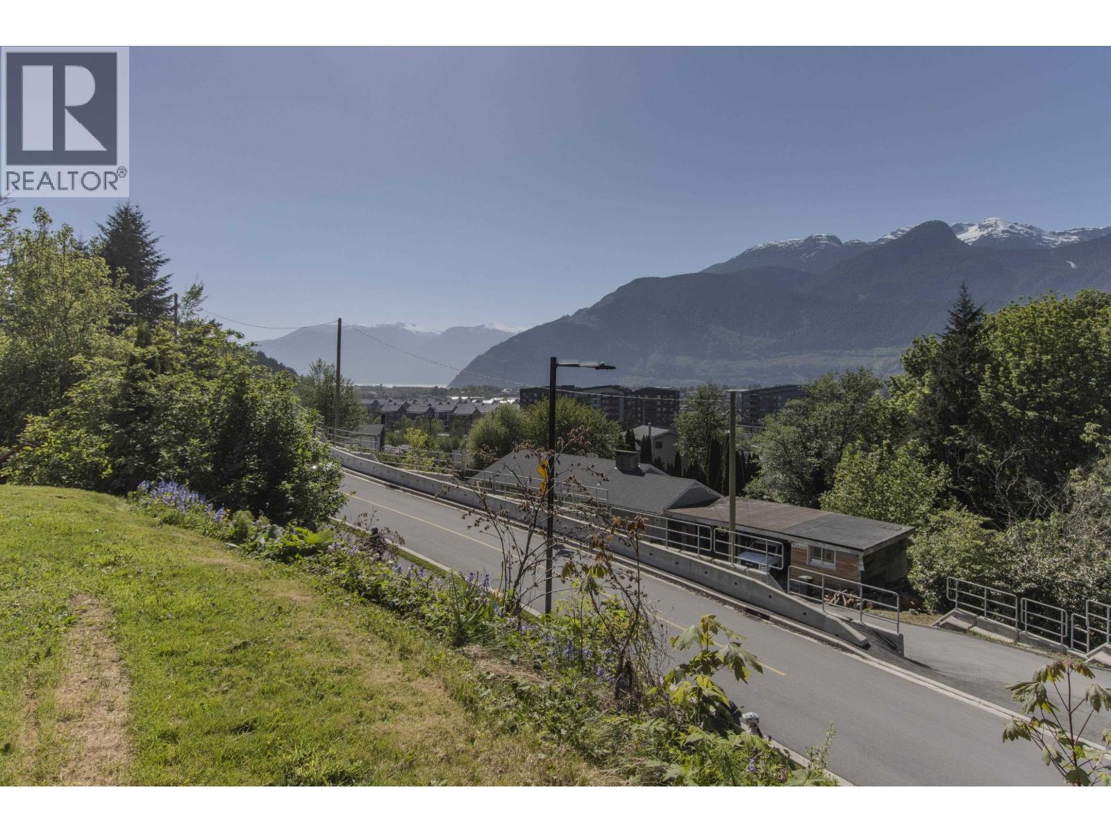 38139 CLARKE DRIVE, Squamish