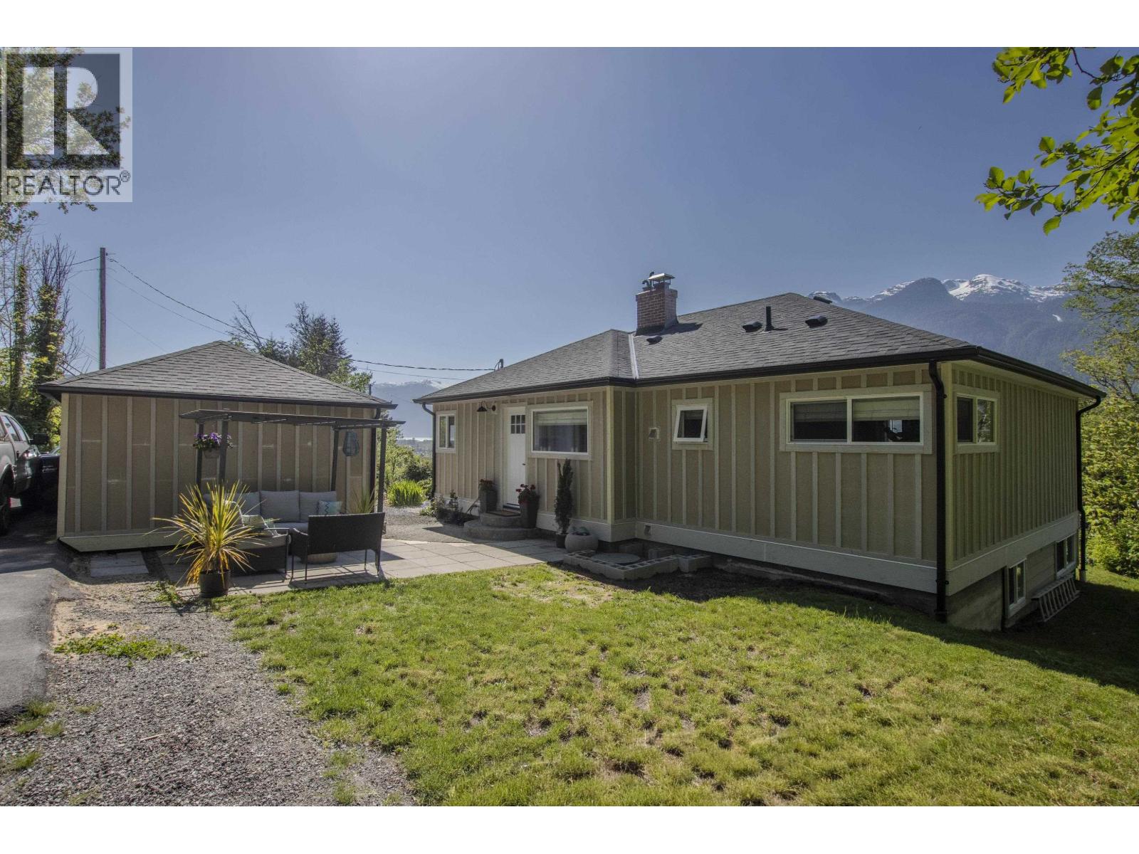 38139 CLARKE DRIVE, Squamish