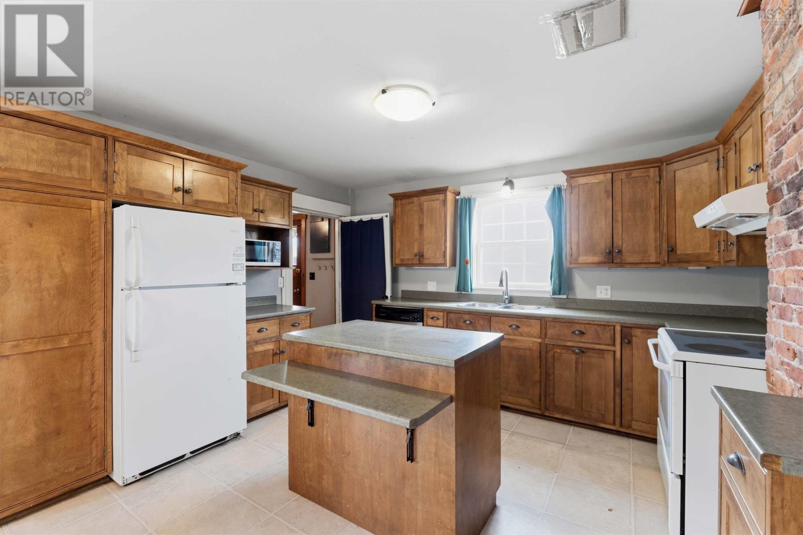 Property 25 of 44 of 2622 Black Rock Road