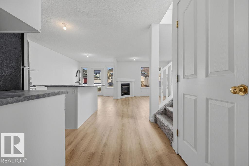 2076 TANNER WD NW - 34