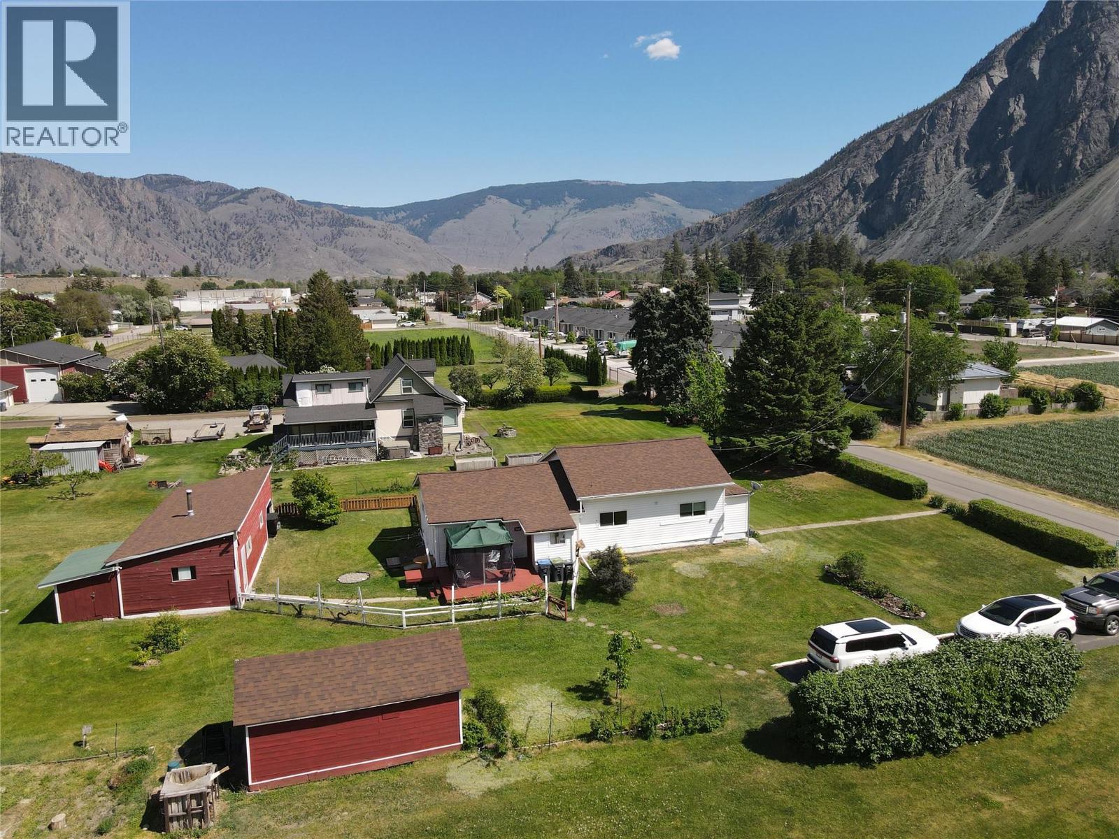218 10th Avenue - 55