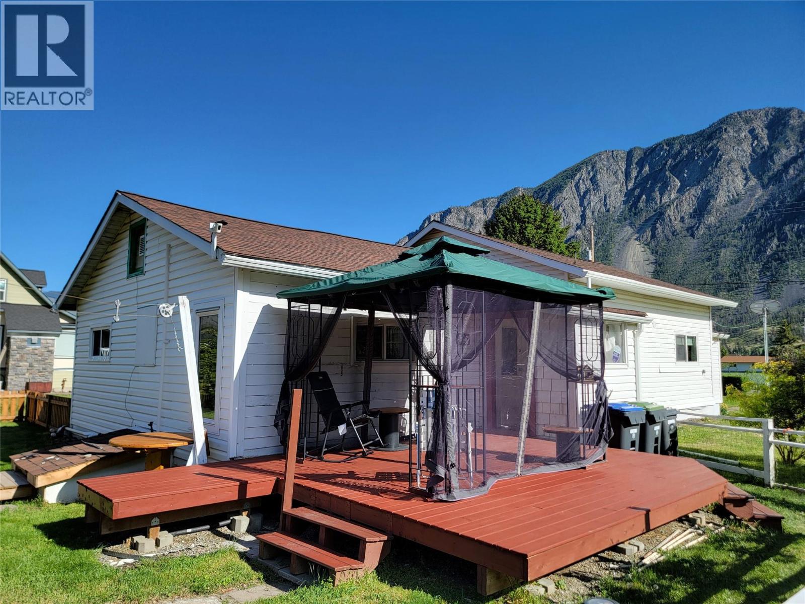 218 10th Avenue - 30