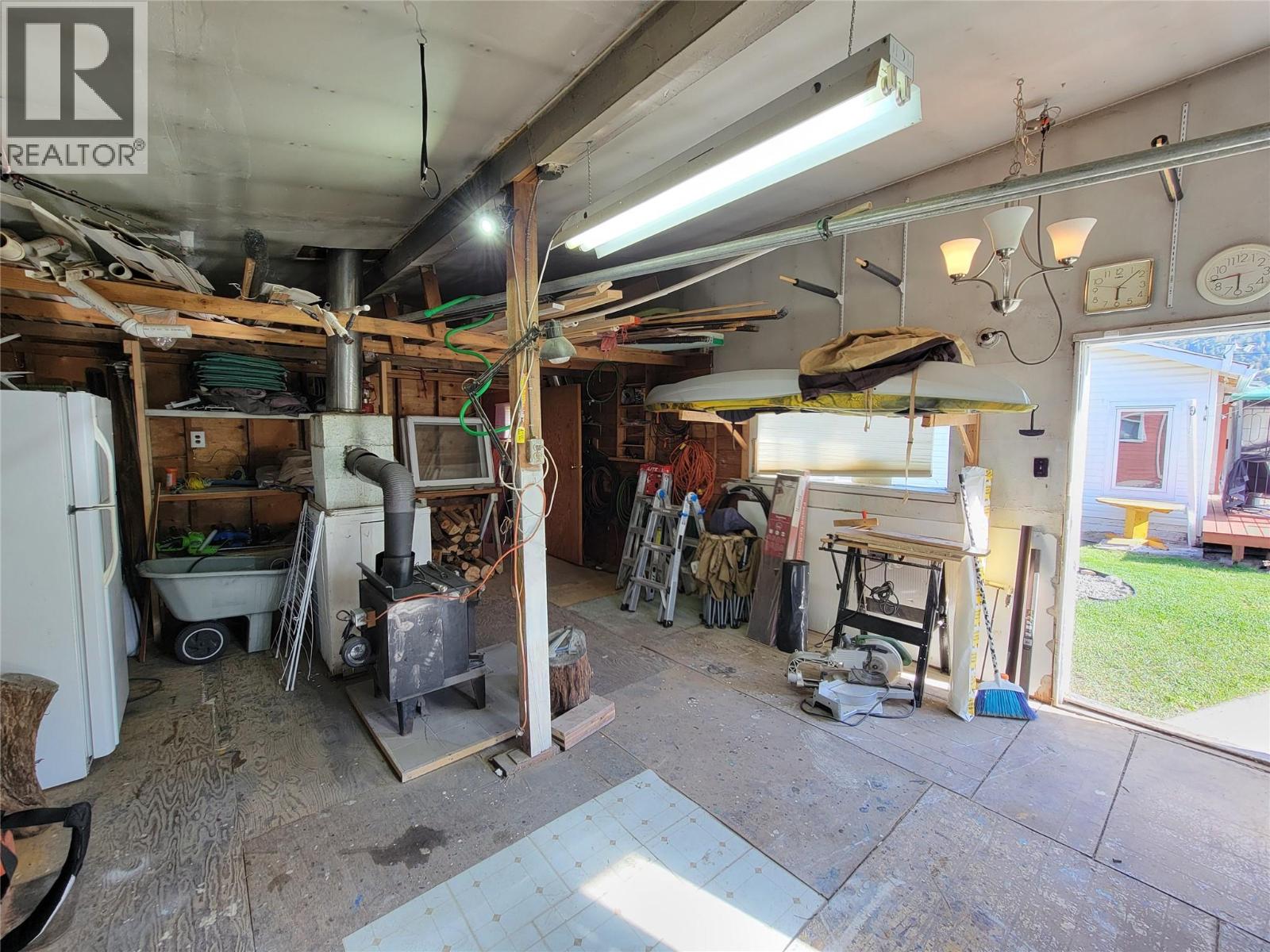 218 10th Avenue - 37