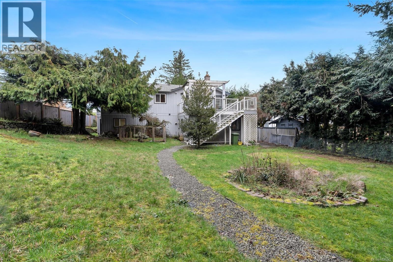 711 Bexhill Rd - 49