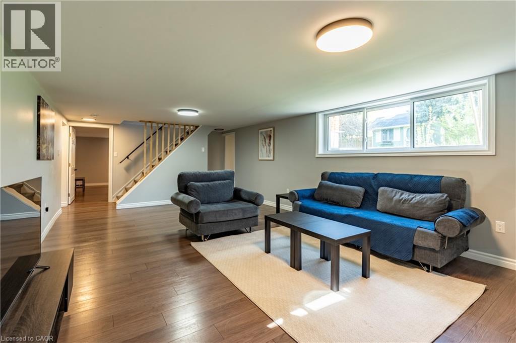 104 BONIFACE Avenue, Kitchener, Ontario, N2C1L9 — Photo 19