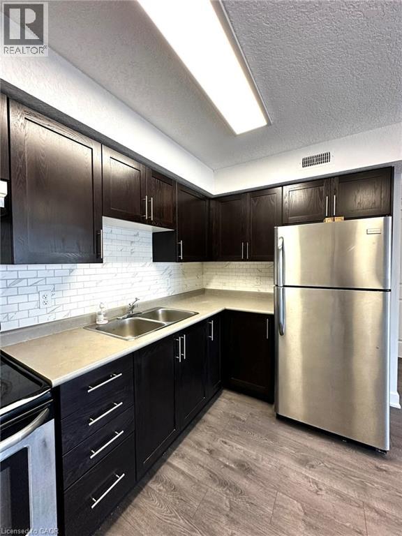 185 WINDALE Crescent Unit# 3B, Kitchener, Ontario, N2E0G3 — Photo 16