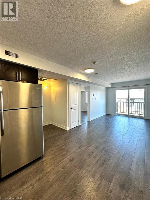 185 WINDALE Crescent Unit# 3B, Kitchener, Ontario, N2E0G3 — Photo 17