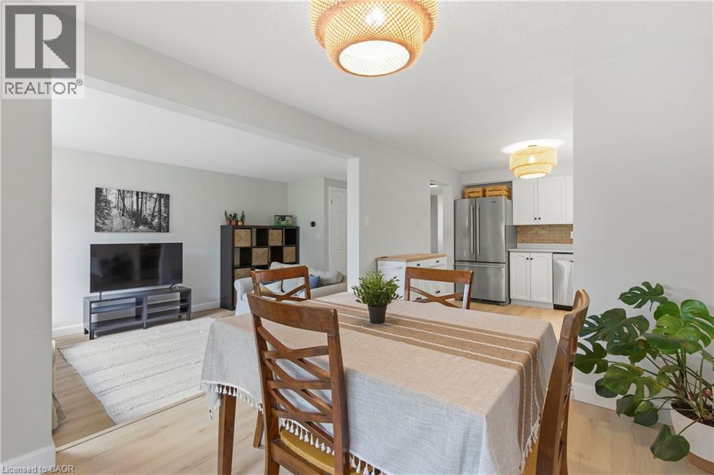 59 GIBB Street, Cambridge, Ontario, N3C4C2 — Photo 21