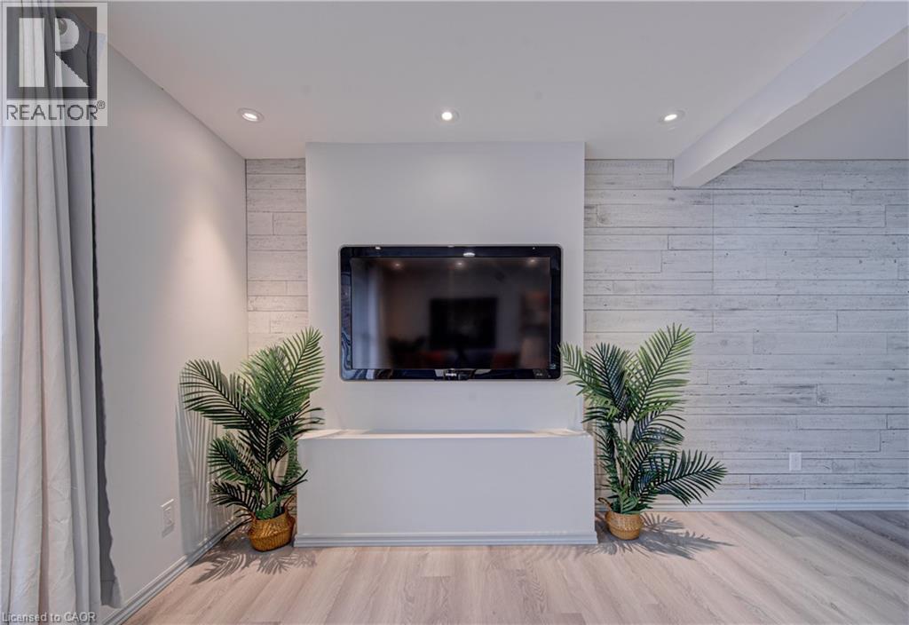 100 BLUEVALE Street N Unit# 22, Waterloo, Ontario, N2J4M9 — Photo 22