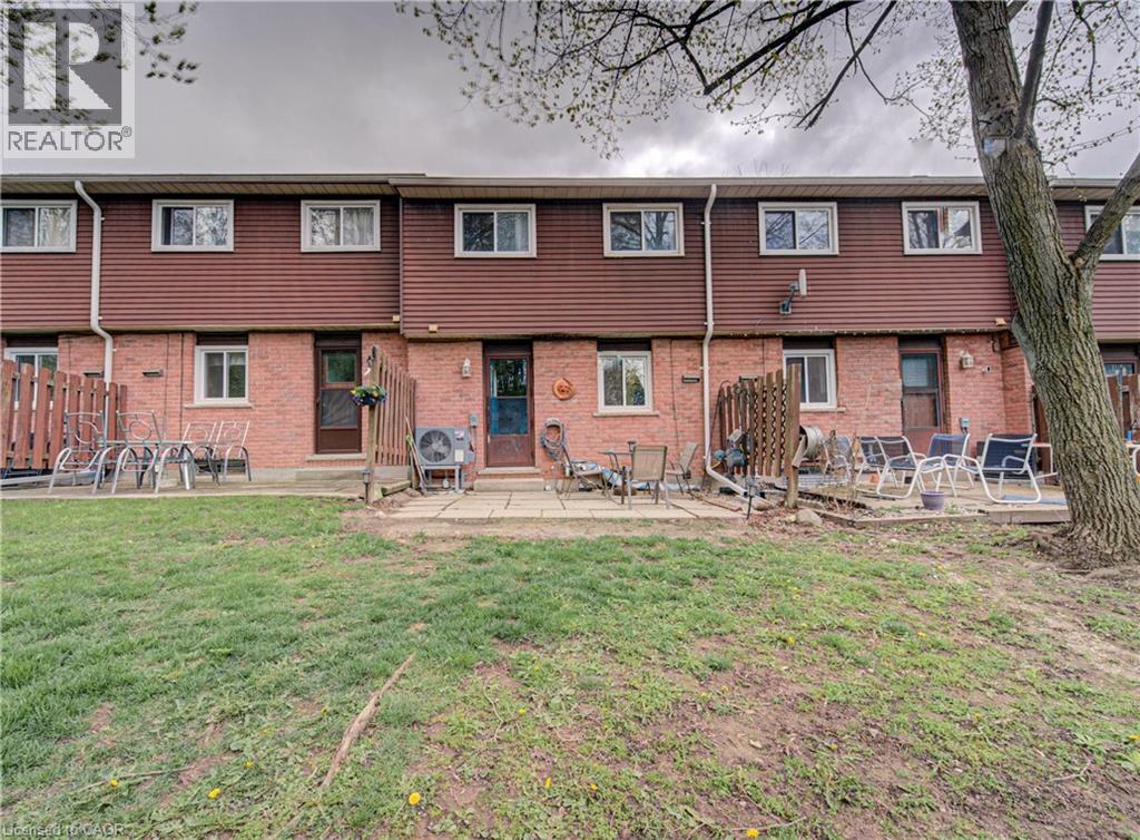 100 BLUEVALE Street N Unit# 22, Waterloo, Ontario, N2J4M9 — Photo 9