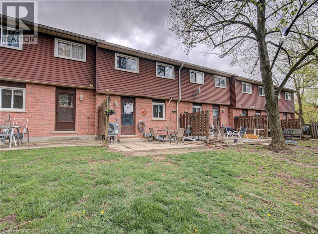 100 BLUEVALE Street N Unit# 22, Waterloo, Ontario, N2J4M9 — Photo 37