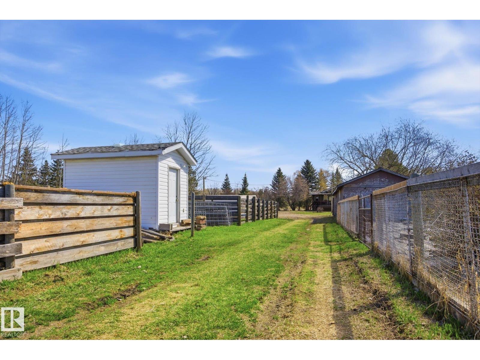 5503 TWP ROAD 534, Rural Parkland County