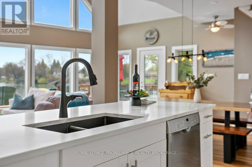 243 LEONE'S COVE LANE - 16