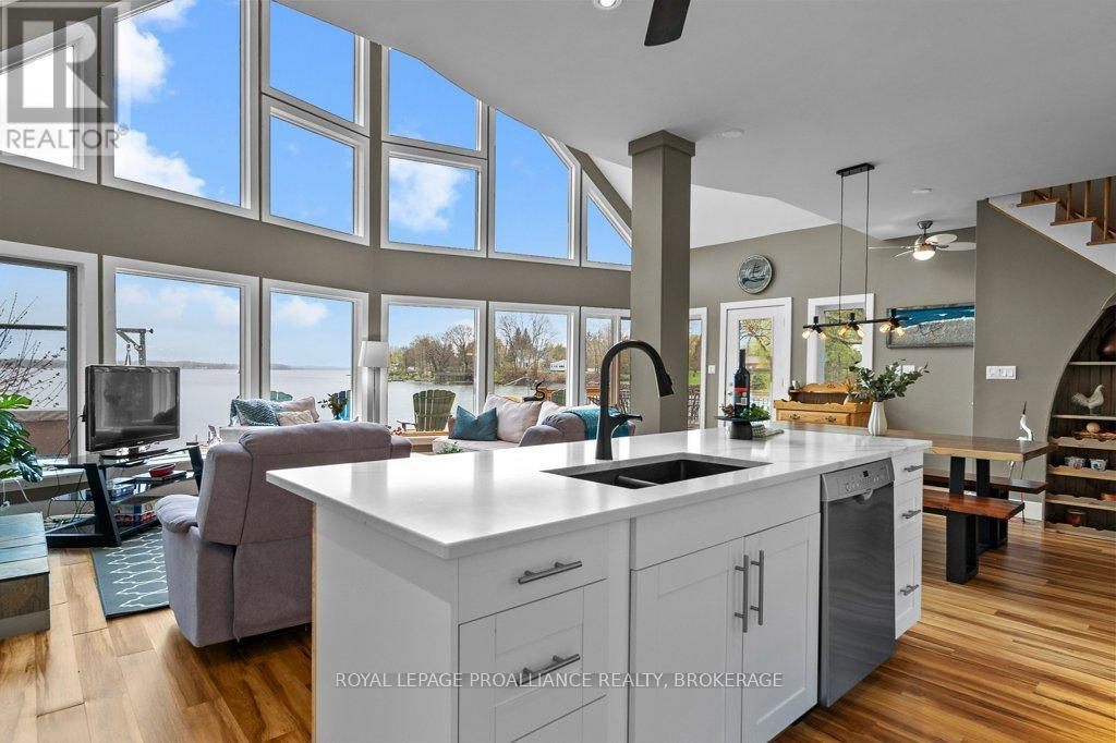 243 LEONE'S COVE LANE - 18