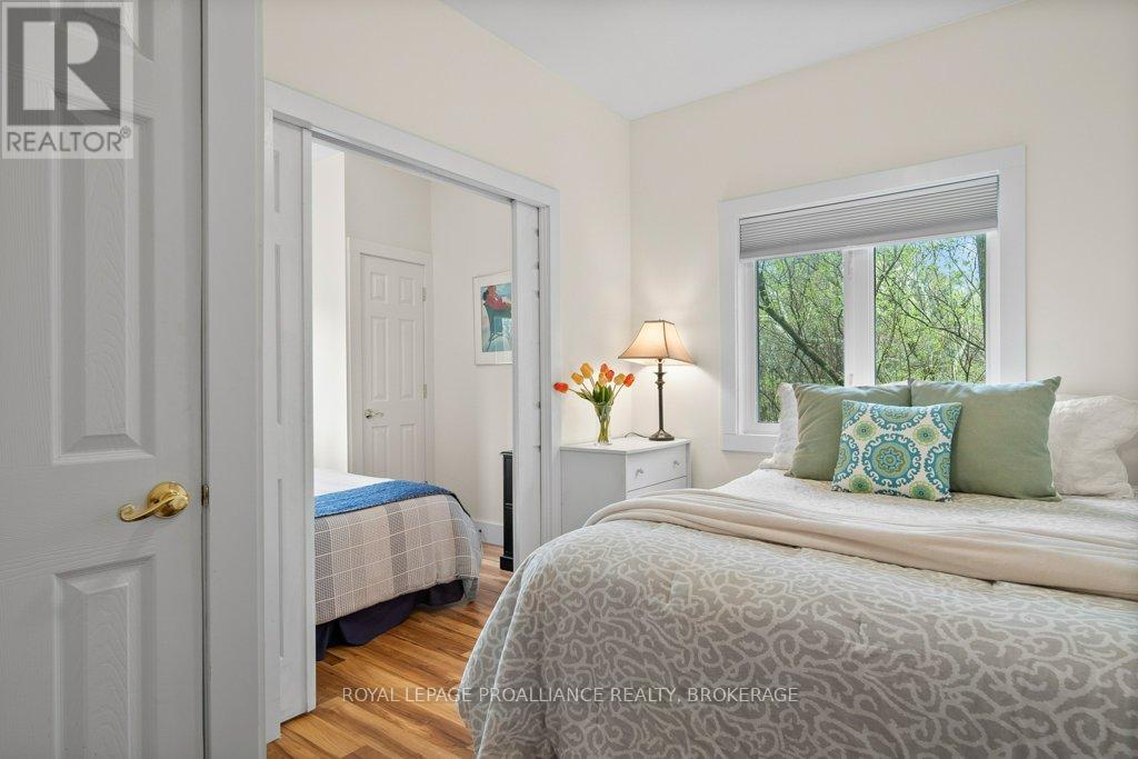 243 LEONE'S COVE LANE - 22