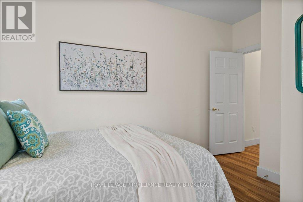 243 LEONE'S COVE LANE - 23