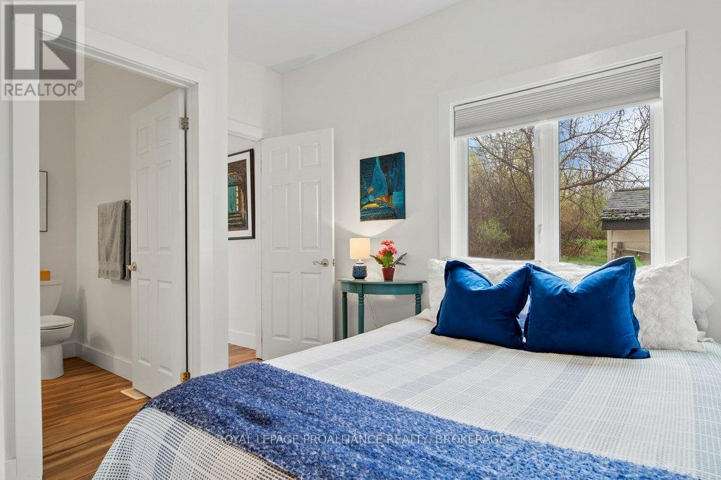 243 LEONE'S COVE LANE - 26