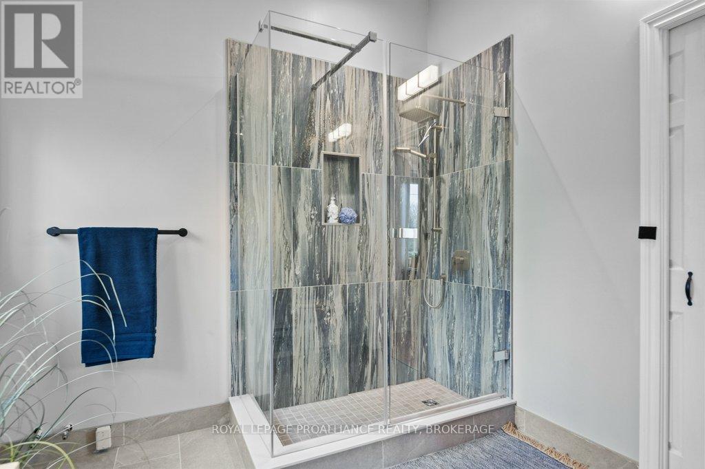 243 LEONE'S COVE LANE - 36