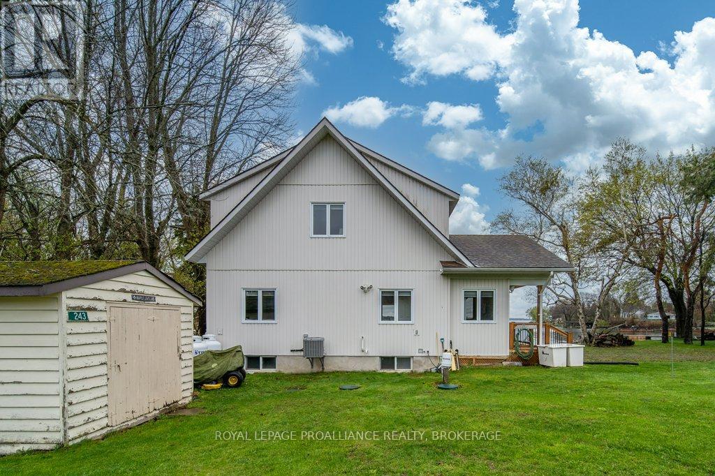 243 LEONE'S COVE LANE - 40