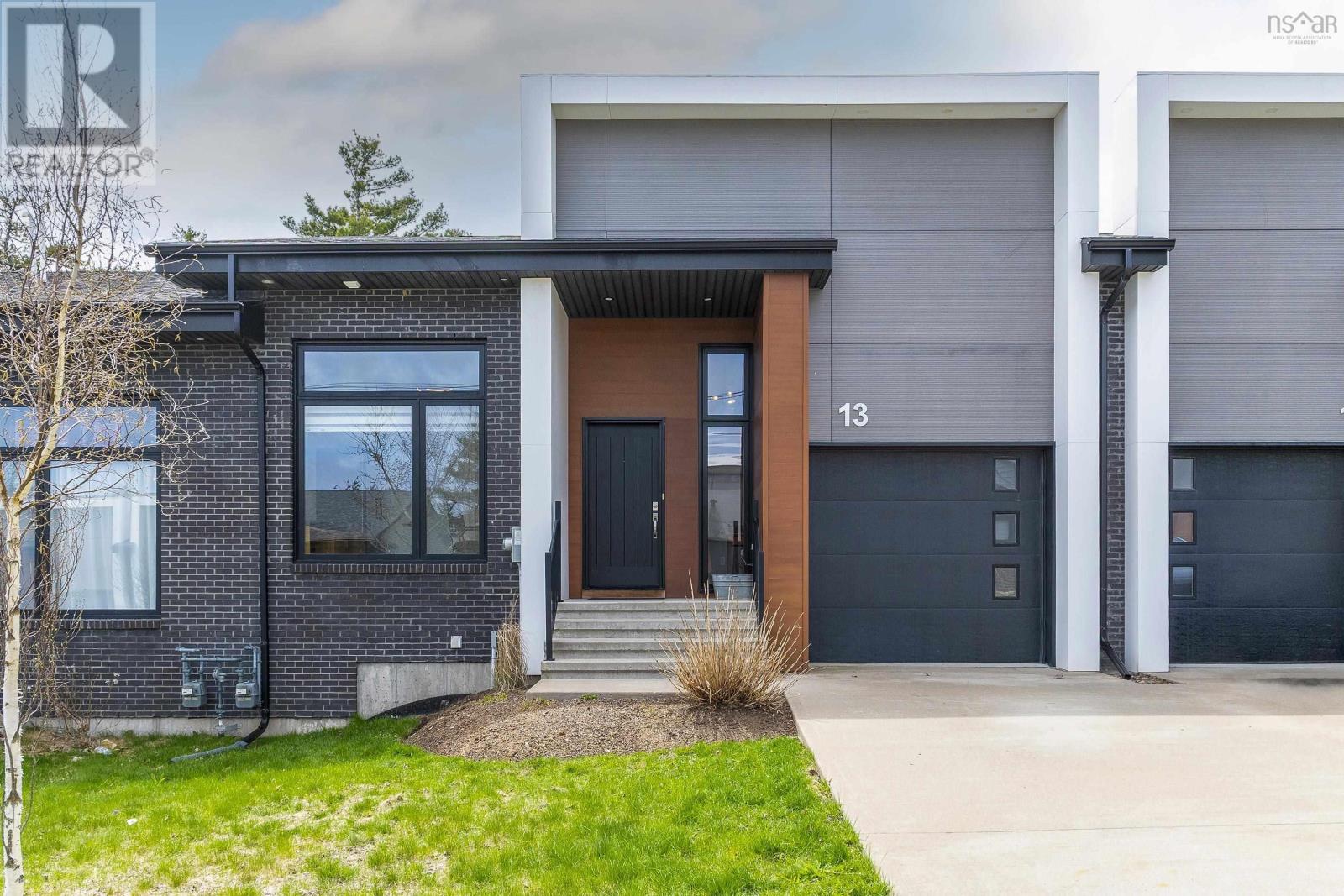 Property photo of 13 Helen Creighton Court