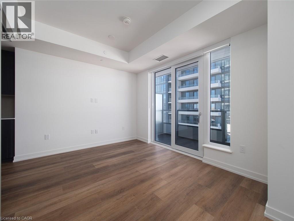 5 WELLINGTON Street S Unit# 1005, Kitchener, Ontario, N2G0E3 — Photo 3