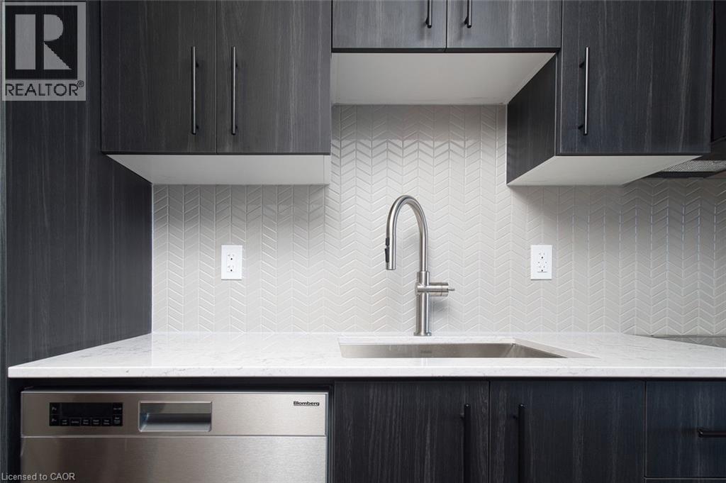 5 WELLINGTON Street S Unit# 1005, Kitchener, Ontario, N2G0E3 — Photo 17